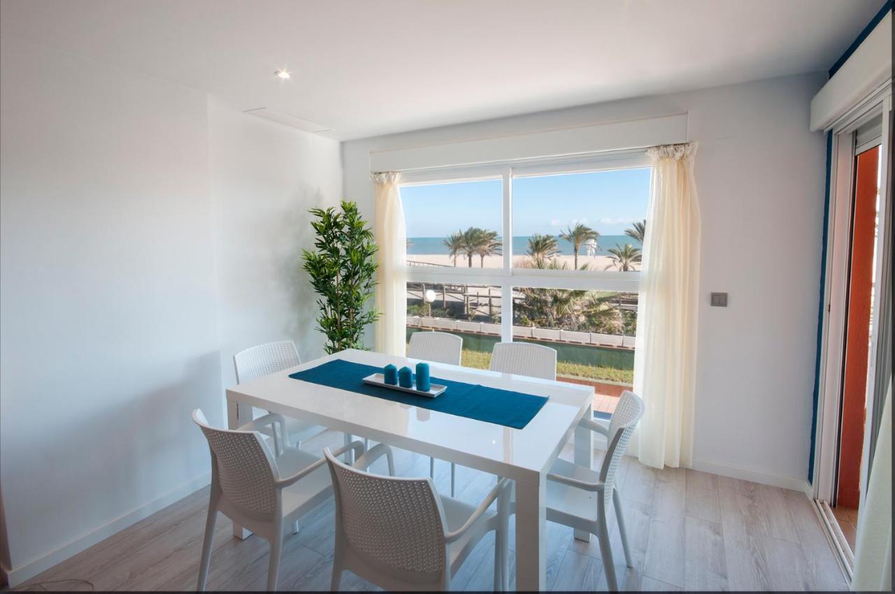 Ag Bahamas Premium Apartment กันดิอา ห้อง รูปภาพ