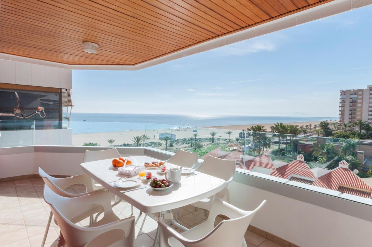 Ag Bahamas Premium Apartment กันดิอา ห้อง รูปภาพ