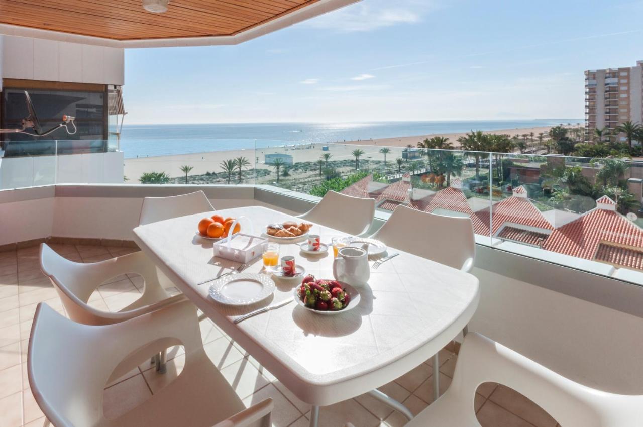 Ag Bahamas Premium Apartment กันดิอา ห้อง รูปภาพ